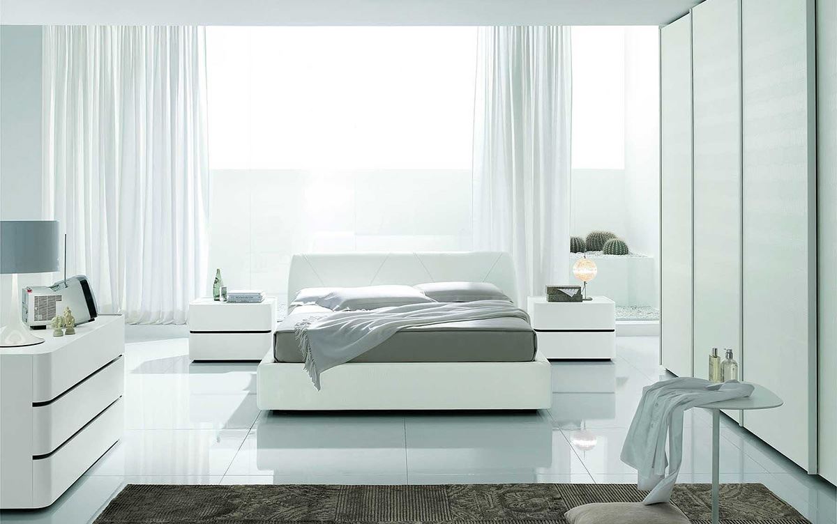 Дизайнерские кровати DB 9645